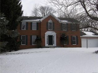 29 Princeton Ln, Fairport, NY 14450