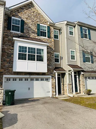34 Munro Rd Photo 1
