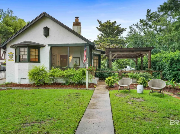 59 S Bayview St, Fairhope, AL 36532