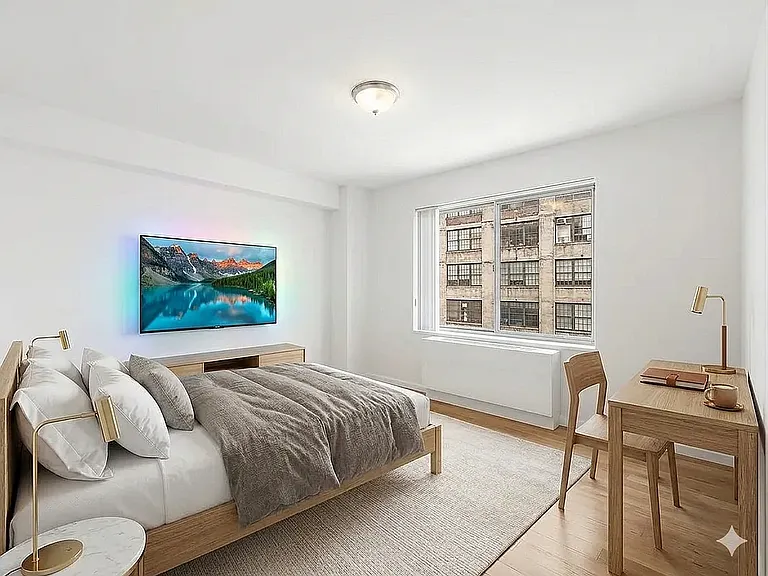 220 E 24th St #6A — Photo 4