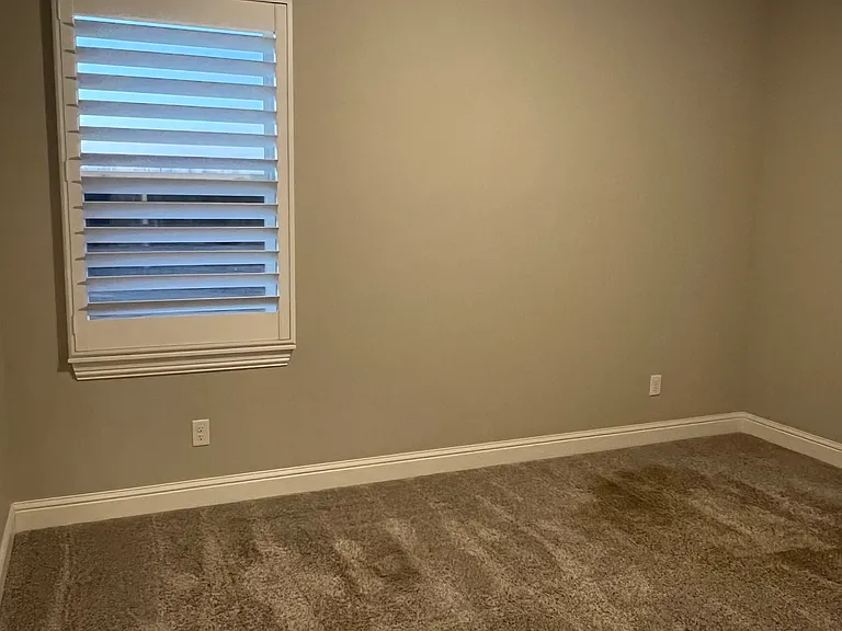 13895 Creek View Dr — Photo 29