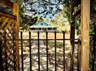 491 Stagecoach Trl, Denison, TX 75021