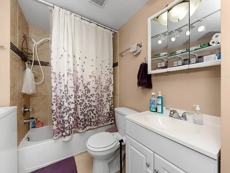 2 Faust Ct — Photo 16