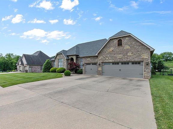 2nd image of 1214 Timber Creek Dr