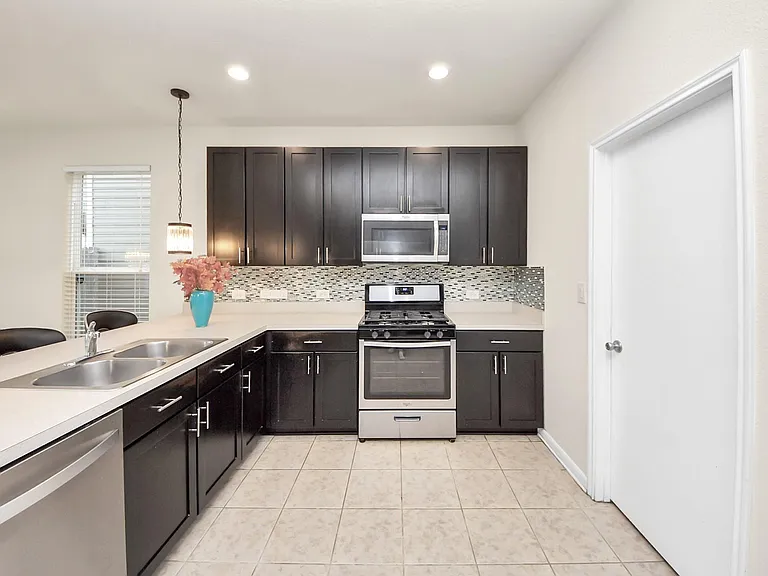 19403 Tinway Ct — Photo 16