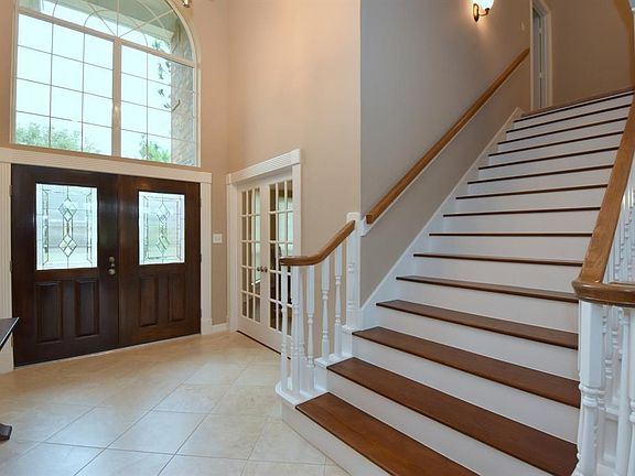 3rd image of 21318 Lochmere Ln