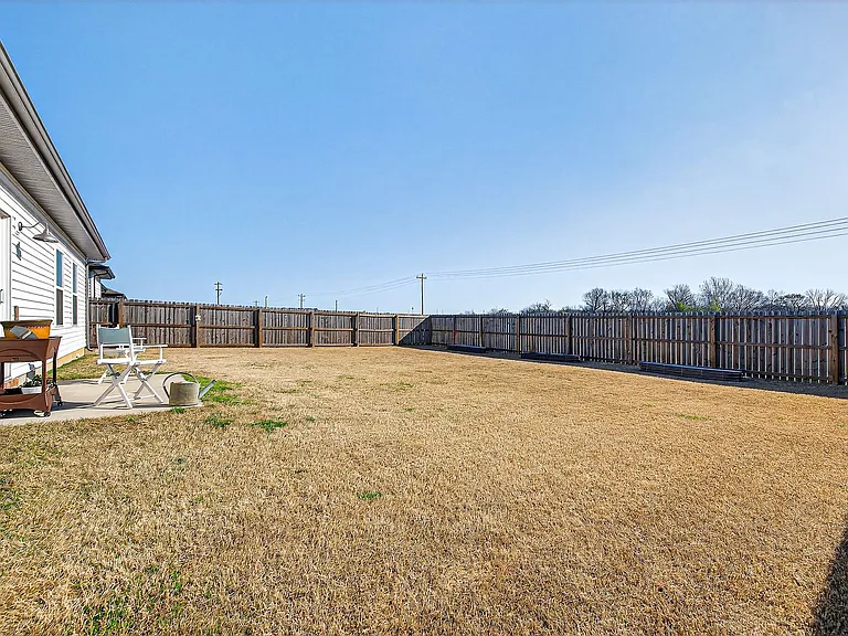 1220 Moonrise St — Photo 23