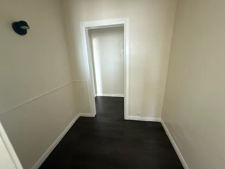 329 W Magnolia St #6 — Photo 28