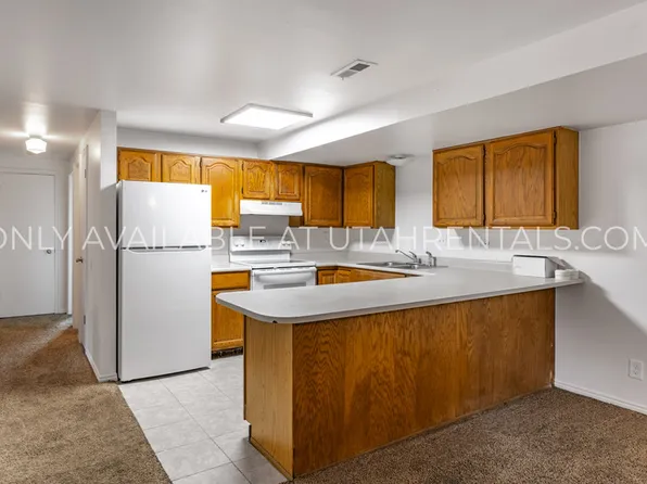 1671 Hickory Ln, Provo, UT 84604