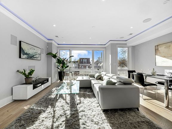 4th image of 58 Gardner Ave Floor 2
