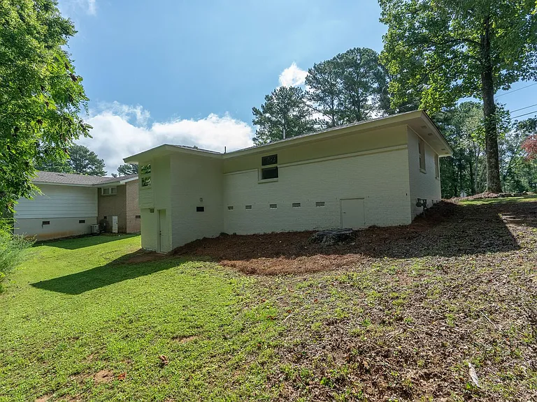 5196 Scenic View Dr — Photo 25