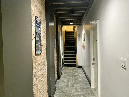 Rented by Hagstrom Management Inc | media 8