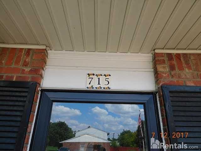 1st image of 715 Southfield Ct