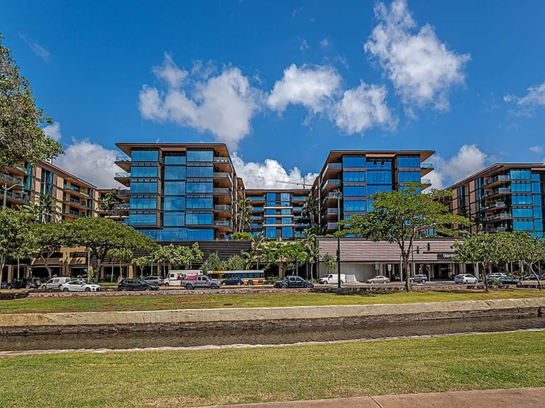 1388 Ala Moana Blvd #7501 — Photo 35