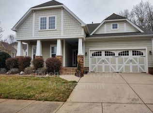 2001 Oakmere Rd, Waxhaw, NC 28173