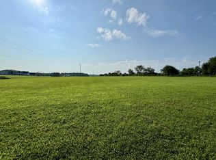 142 Arbor Ln, Dandridge, TN 37725