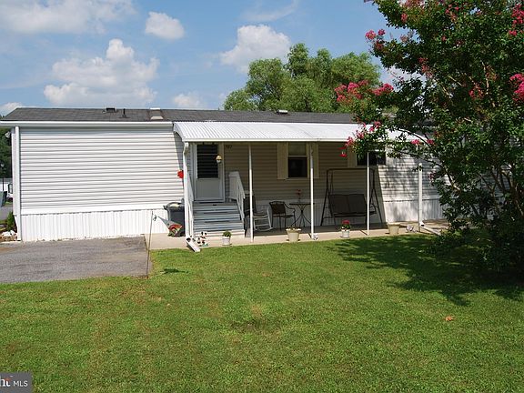 3rd image of 701 Gregwood Ct