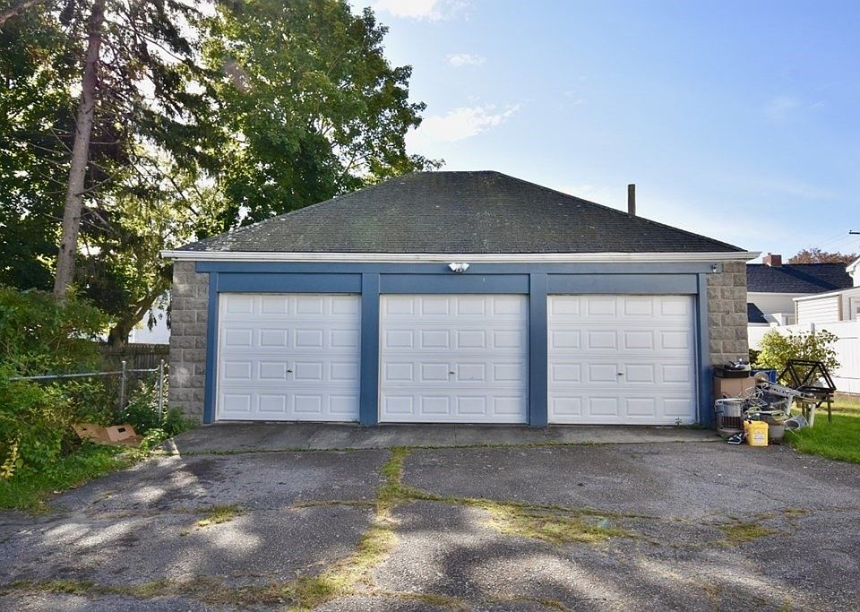 136 Campbell St, New Bedford, MA 02740 Zillow