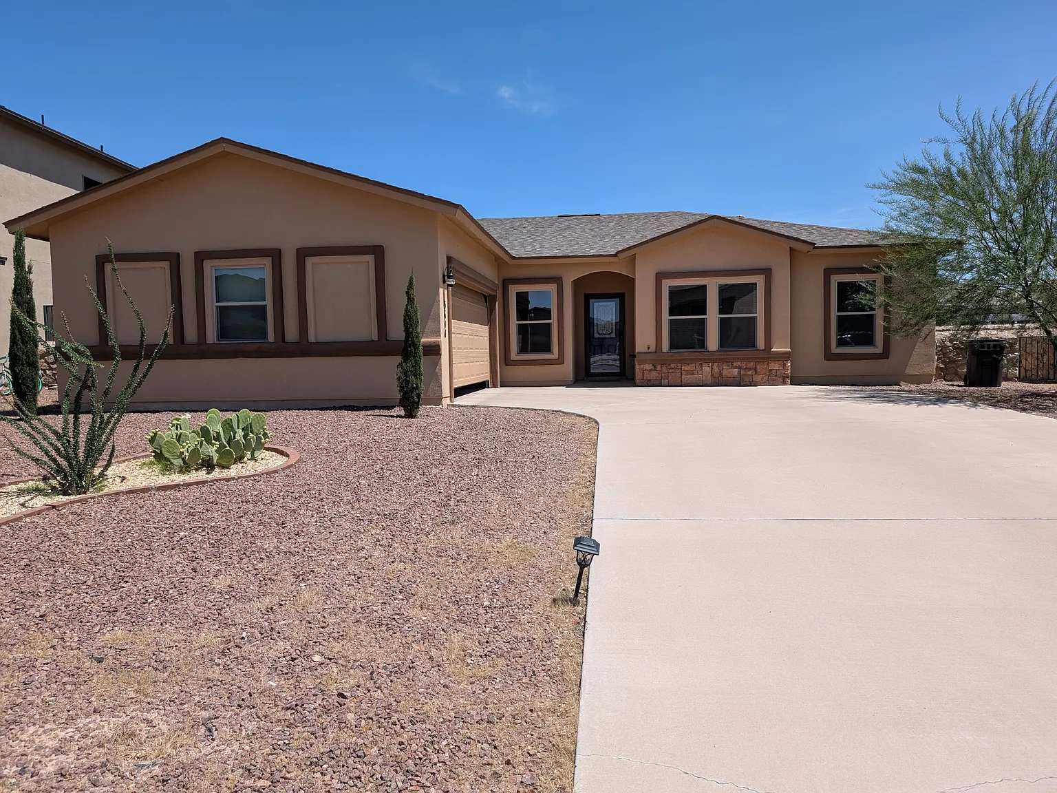 5604 New Castle Court - 1 — Photo 1