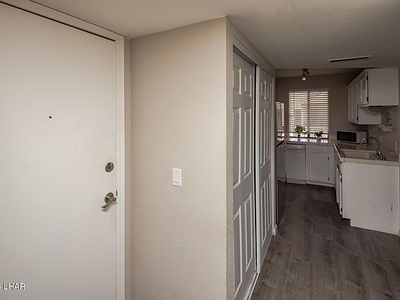 5th image of 500 Lake Havasu Ave S APT A6