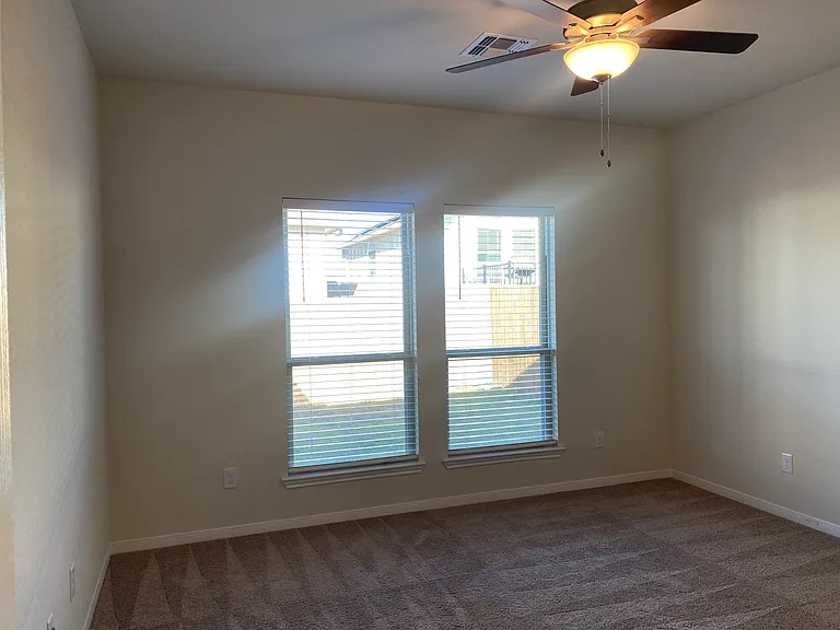 2220 Chia Ct — Photo 11