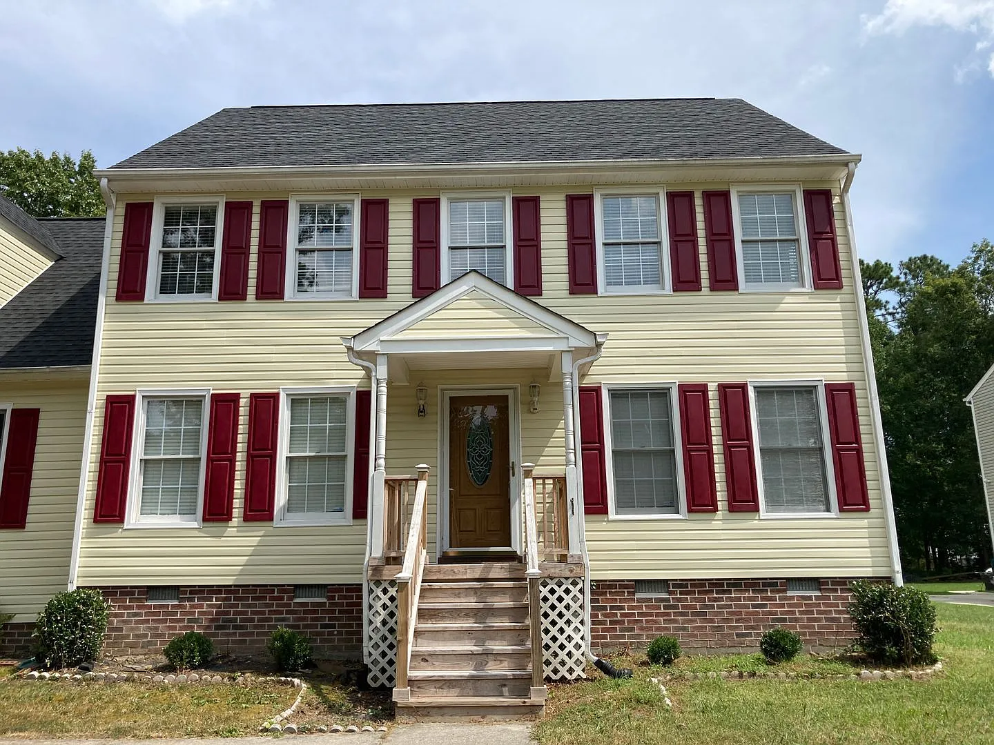 4 bed, 2.5 bath, 2260 sqft, $2,650 — Photo 3