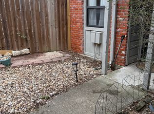 430 Lindsey St APT B1, San Marcos, TX 78666