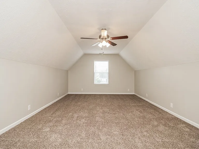 5082 Cornelius Dr — Photo 10