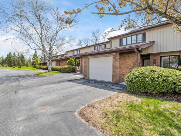 12808 N Colony DRIVE, Mequon, WI 53097