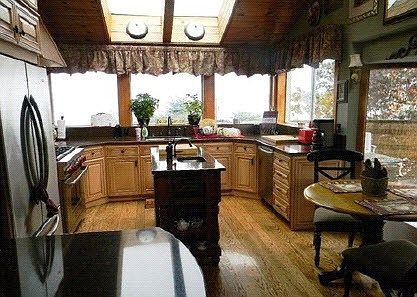 5th image of 2120 Beverly Beach Dr NW