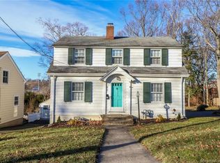 60 Painter Ave, West Haven, CT 06516