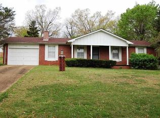 2613 Forest View St, Poplar Bluff, MO 63901