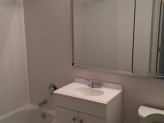 2nd image of 14026 Franklin Ave #3A