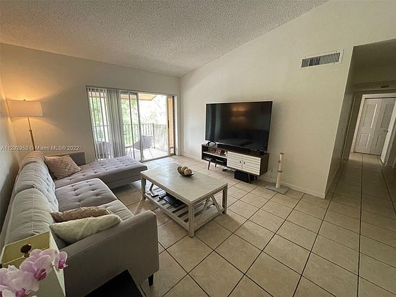 3rd image of 10773 Cleary Blvd APT 303