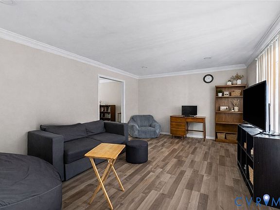 3rd image of 21313 Sparta Dr