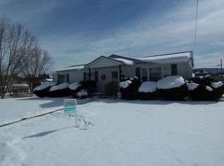 425 Eden St, Jersey Shore, PA 17740