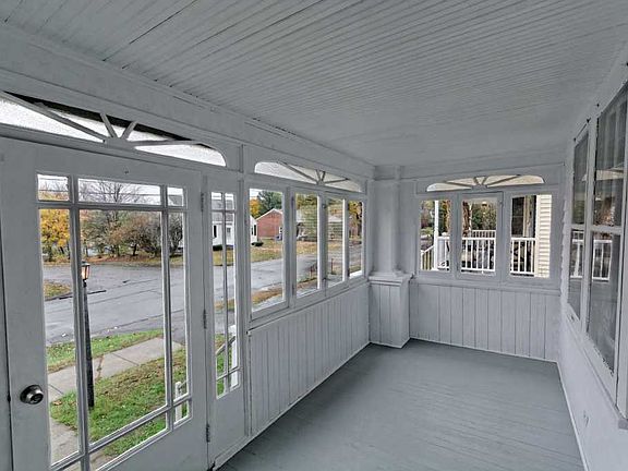 3rd image of 35 Rankin Ave