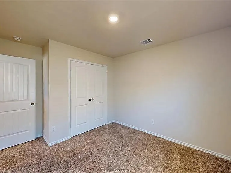 5219 Montague Loop — Photo 19