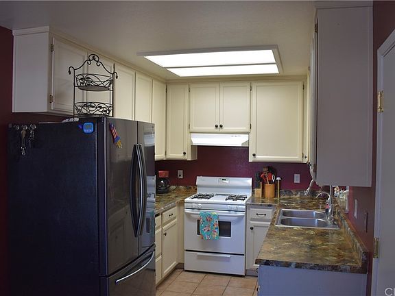 4th image of 16559 Ilex Ct