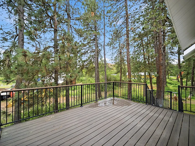 5819 W Greenwood Rd — Photo 18