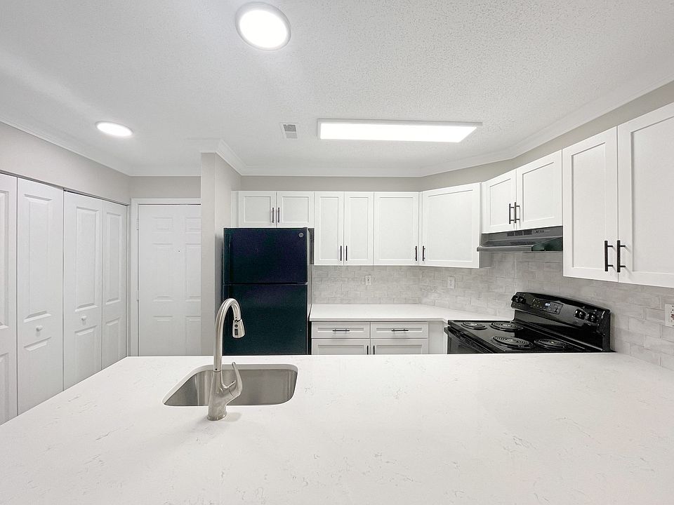 Tile Backsplash