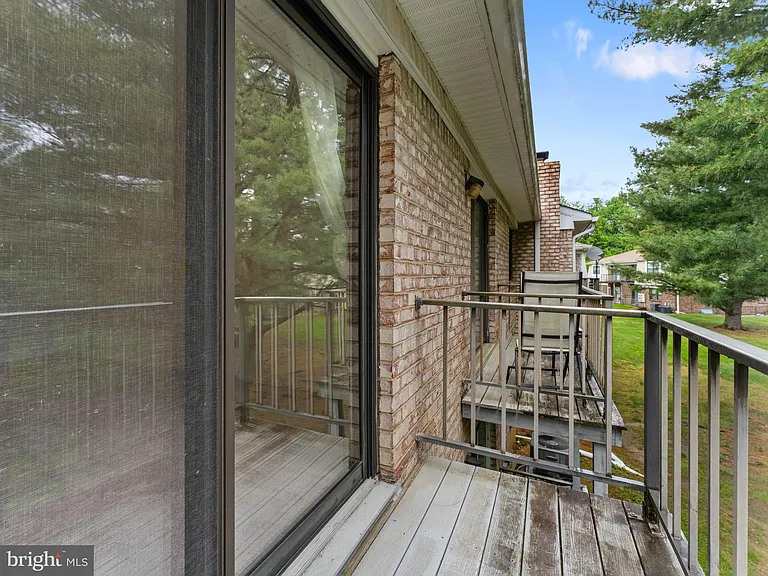 1809 Silver Ct — Photo 21
