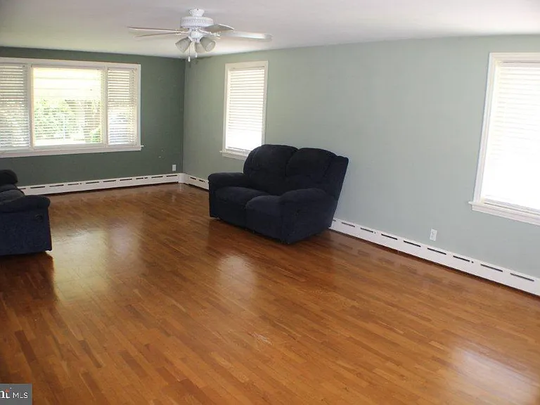 3702 Old Philadelphia Pike — Photo 7