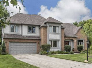 6739 Kensington Way, Worthington, OH 43085