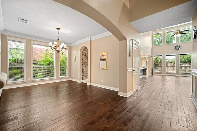 16438 Beewood Glen Dr — Photo 11