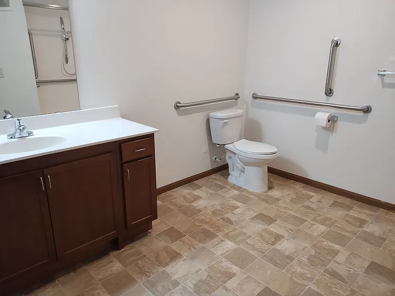 Northview Apartments — Photo 33