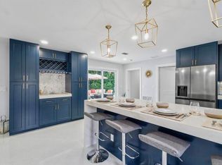 324 Bamboo Rd, Palm Beach Shores, FL 33404