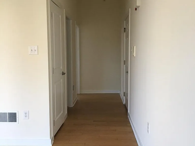 2146 E Susquehanna Ave #2 — Photo 3