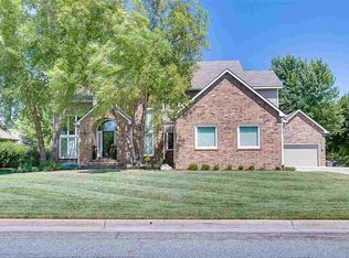 2614 N Wilderness Cir, Wichita, KS 67226
