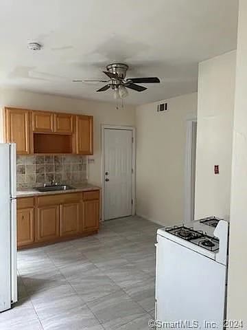 481 Hollister Ave #2 — Photo 5